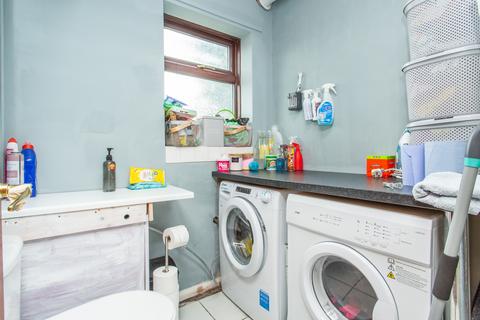1 Hazling Dane, Shepherdswell, Dover, CT15 7LS