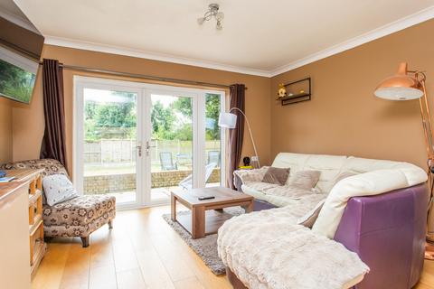 1 Hazling Dane, Shepherdswell, Dover, CT15 7LS