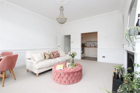 1 bedroom flat to rent, 9 Walcot Parade, Bath BA1