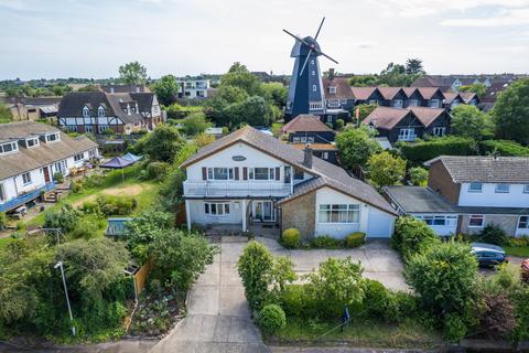 6 Pierpoint Road, Whitstable, CT5 4NW