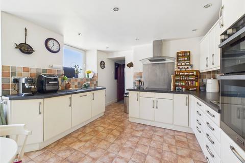 6 bedroom semi-detached house for sale, Fore Street, Liskeard PL14