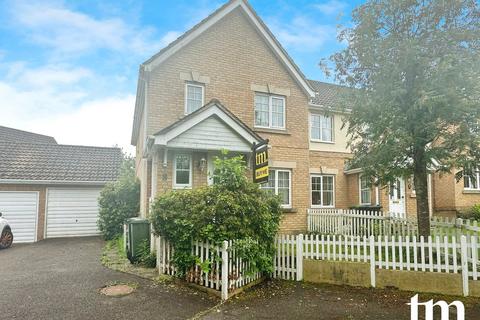 8 Apple Tree Close, Halstead, CO9 2TL