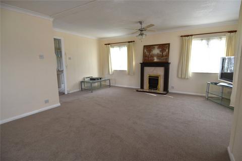 2 bedroom retirement property for sale, Doverdale Park Homes, Hampton Lovett, Droitwich, Worcestershire, WR9