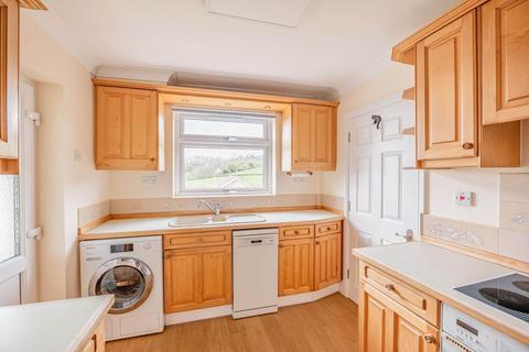 3 bedroom house to rent, Leighton Road, Weston