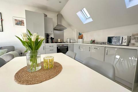2 bedroom coach house for sale, Churchill Way, Bordon, Hampshire