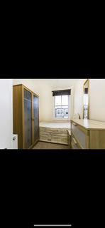 6 bedroom flat to rent, Nutwell Street