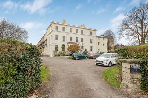 1 bedroom apartment for sale, Montpellier Court Lansdown Road, Lansdown, Cheltenham, GL50