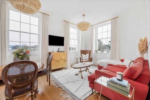 1 bedroom apartment for sale, Montpellier Court Lansdown Road, Lansdown, Cheltenham, GL50