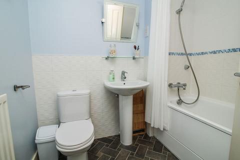 8 Linnet Gardens, Portishead, Bristol, BS20 7NB