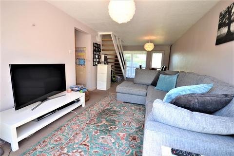 3b Poplar Grove, Burnham-on-crouch, CM0 8RJ