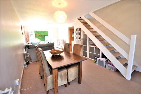 3b Poplar Grove, Burnham-on-crouch, CM0 8RJ