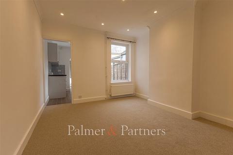 2 bedroom terraced house to rent, Cowell Street, Ipswich, Suffolk, IP2
