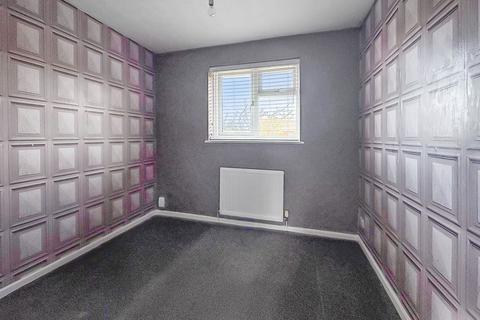 1 Weavers Road, Quedgeley, Gloucester, GL2 4WX