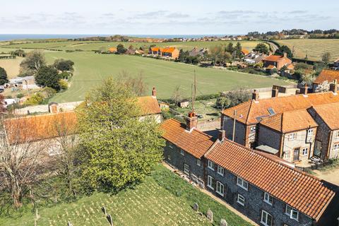 1 bedroom cottage for sale, Upper Sheringham