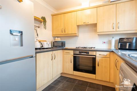 6 Cox Gardens, Dundee, DD3 9GZ