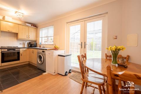 6 Cox Gardens, Dundee, DD3 9GZ