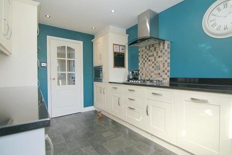 4 bedroom detached house for sale, Swinnow Green, Pudsey, LS28 9AW