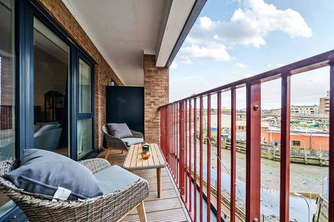 2 bedroom flat for sale, Greenwich High Road, Greenwich, London, SE10