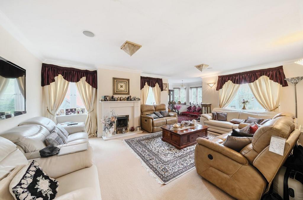 Davidson Frost-Wellings, DFW, Chandos Court, Stanm