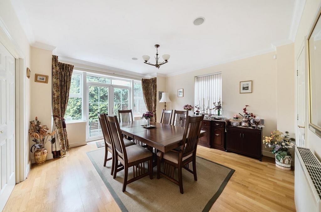 Davidson Frost-Wellings, DFW, Chandos Court, Stanm