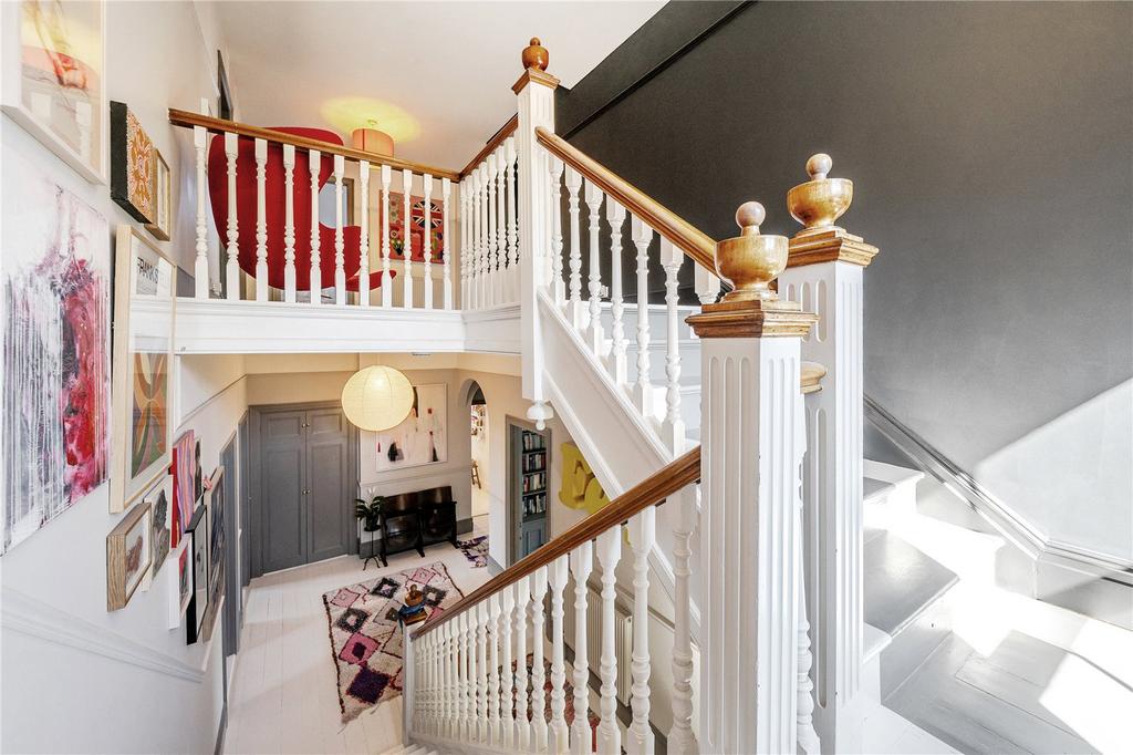 Landing Stair