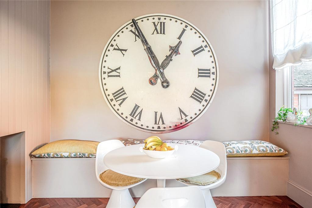 Informal Dining