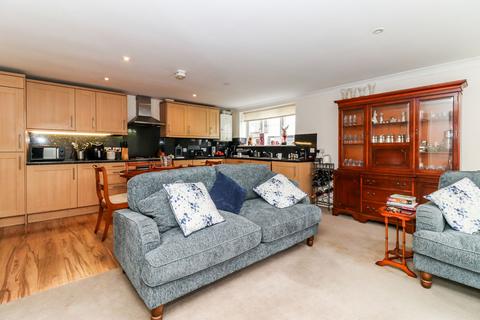 2 bedroom ground floor flat for sale, St. Albans Hill, Hemel Hempstead, HP3