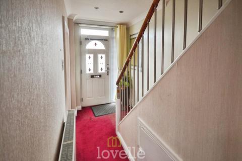 3 bedroom semi-detached house for sale, Penshurst Road, Cleethorpes DN35