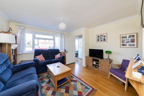 35 Hamble Drive, Abingdon, OX14 3TF