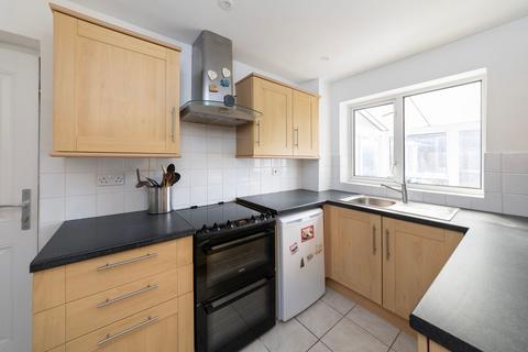 35 Hamble Drive, Abingdon, OX14 3TF