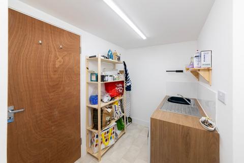 35 Hamble Drive, Abingdon, OX14 3TF