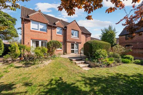 1 bedroom retirement property for sale, Springfield Meadows, Weybridge, KT13