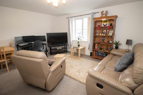 80 Brookfield, West Allotment, Newcastle Upon Tyne, NE27 0BJ