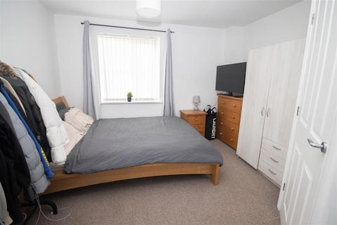 80 Brookfield, West Allotment, Newcastle Upon Tyne, NE27 0BJ