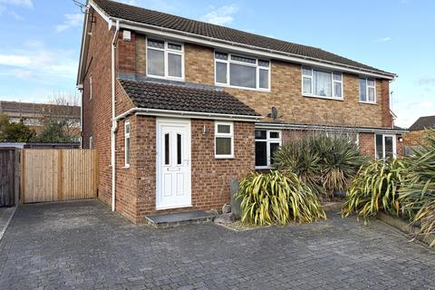 3 bedroom semi-detached house for sale, Stanhope Avenue, Sittingbourne ME10
