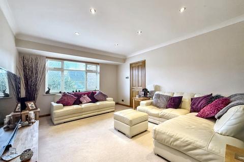 3 bedroom semi-detached house for sale, Stanhope Avenue, Sittingbourne ME10
