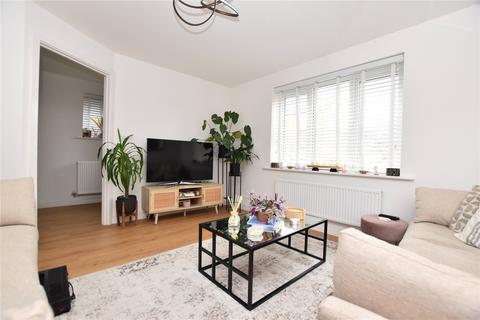 3 bedroom detached house for sale, Rotary Drive, Morley, Leeds, West Yorkshire