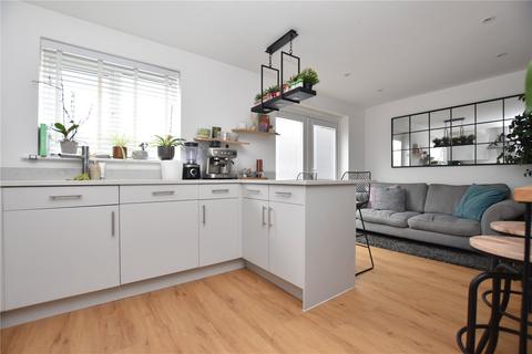 3 bedroom detached house for sale, Rotary Drive, Morley, Leeds, West Yorkshire