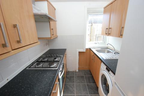 92 Dundee Drive, Glasgow, G52 3HN
