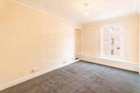 2 bedroom flat to rent, Commercial Street, Ystalyfera, Swansea