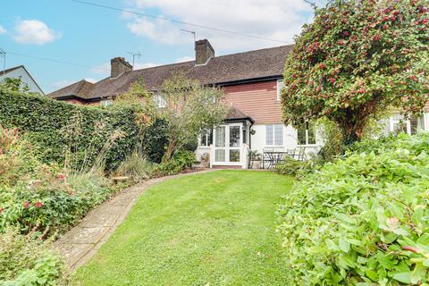 2 bedroom terraced house for sale - Tewin Hill, Tewin, Welwyn, AL6 0LJ