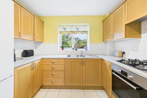 4 bedroom detached house for sale, Godwins Close, Melksham SN12