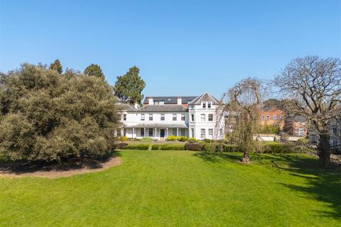 2 bedroom house for sale, Montague House, Emscote Lawns, Marne Close, Warwick
