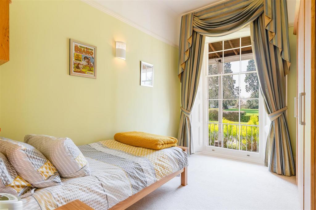 Bedrooms-4.jpg