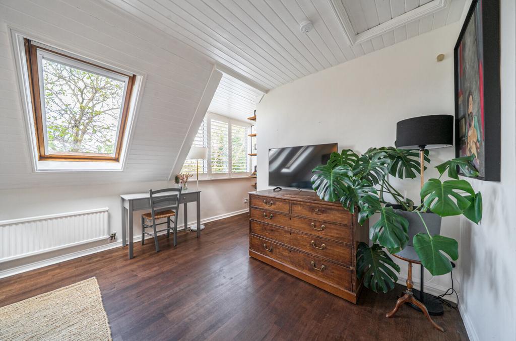 Upstairs Living Area