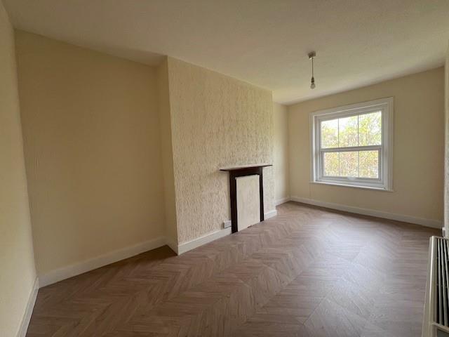 F5, 6 VR Bedroom.jpg