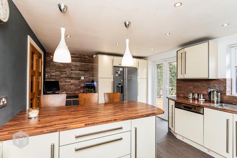 3 bedroom semi-detached house for sale, Somerton Road, Bolton, BL2 6LW