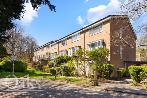 17 Coverdale Gardens, Croydon, CR0 5LS