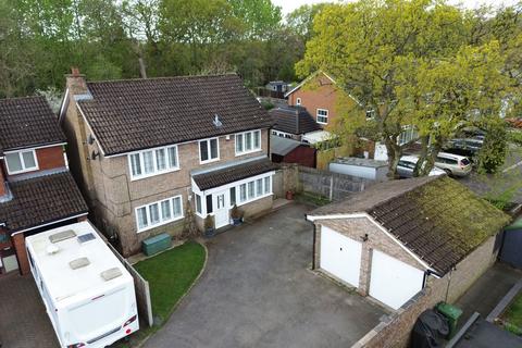 74 Binley Close, Shirley, Solihull, B90 2RB