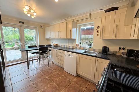 74 Binley Close, Shirley, Solihull, B90 2RB